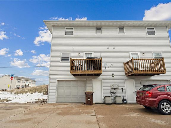 4th image of 2085 Radford Rd