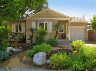 17922 Martha St, Encino, CA 91316