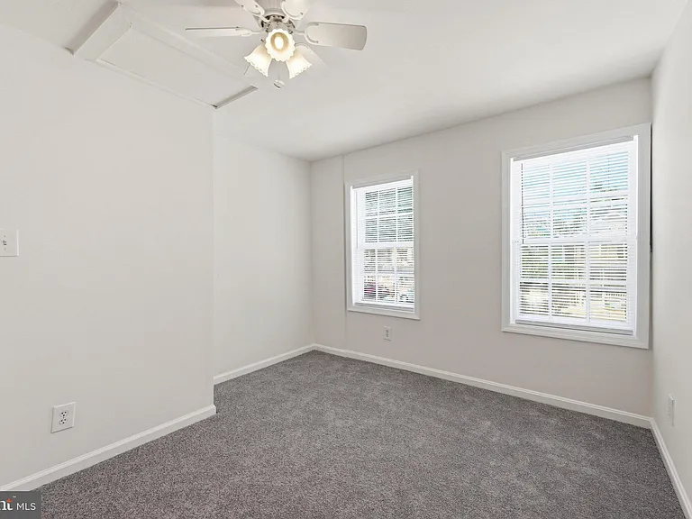 424 N Bentz St — Photo 18