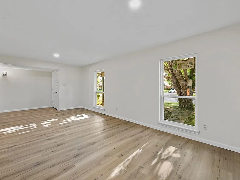 11919 Bushmills Rd — Photo 11
