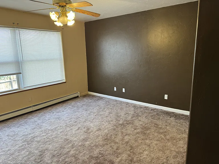 1552 Balsam Ct — Photo 13