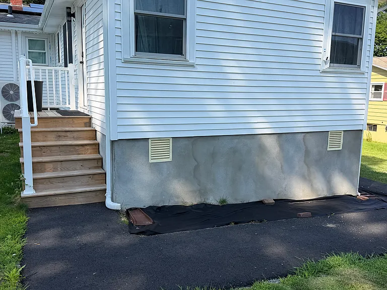 19 Leslie Rd — Photo 11