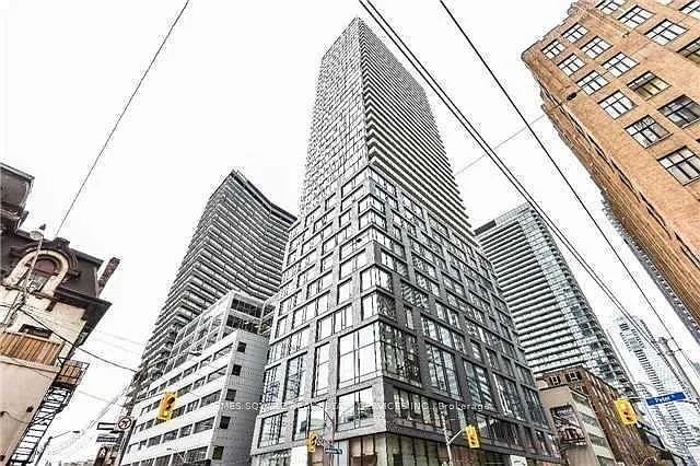 101 Peter St #2905
