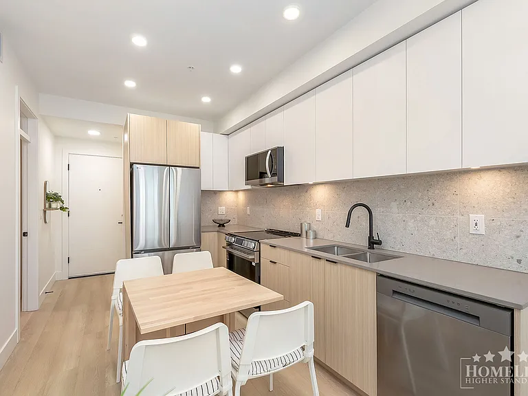 13455 94a Ave — Photo 38