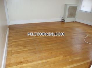 24 Aberdeen Rd, Milton, MA 02186