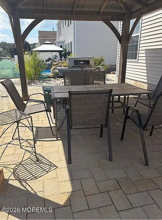 4 bed, 2.5 bath, 2556 sqft, $5,000 — Photo 4