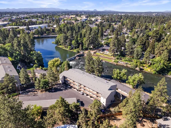 1565 NW Wall St #321-322, Bend, OR 97703