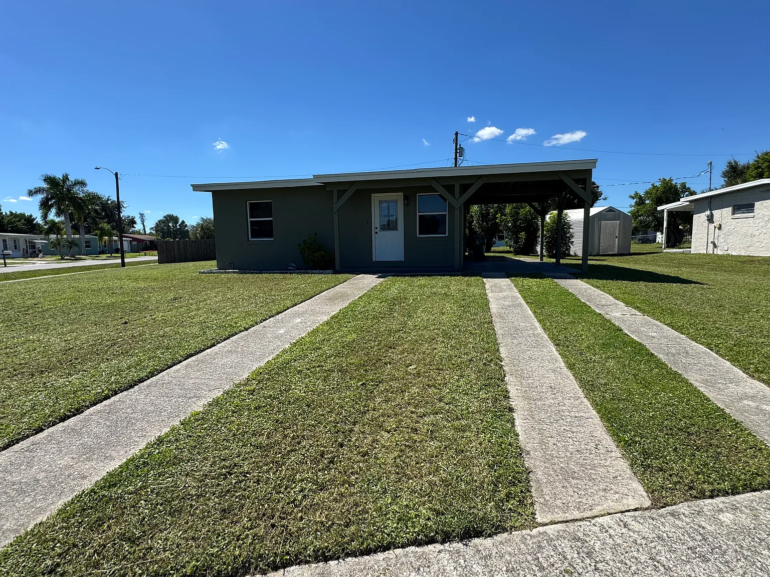 2 bed, 1023 sqft, $1,650 — Photo 1