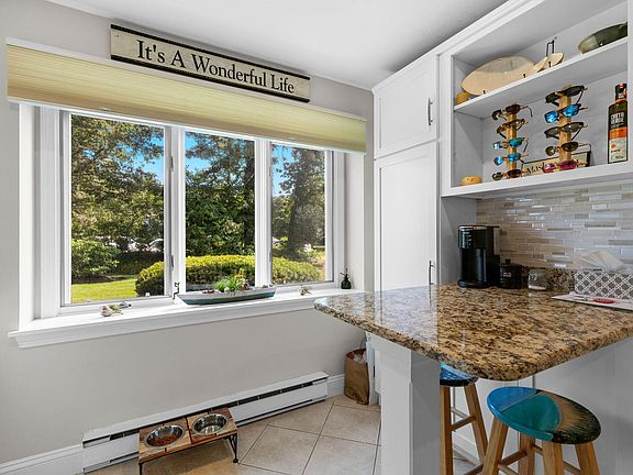 4th image of 174 Lowell Road UNIT 121