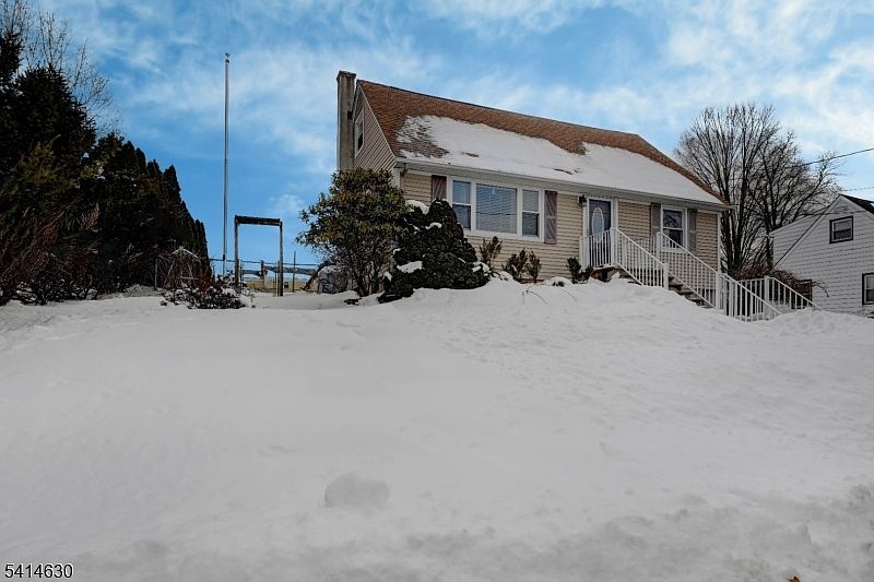 1st image of 19 Ogden Ter