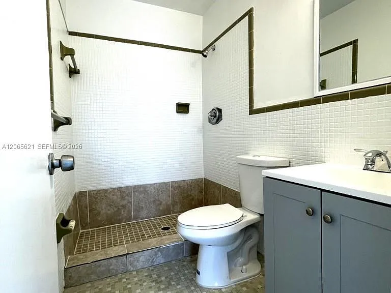 19255 NE 2nd Ave #2224 — Photo 6