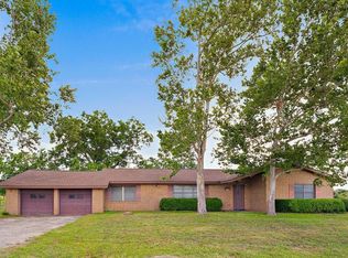 3644 W State Highway 71, La Grange, TX 78945