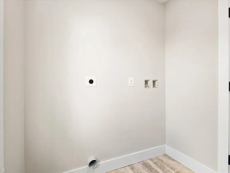 145 Crooked Creek Dr — Photo 30