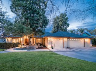 1082 Robinson Ct, Hanford, CA 93230