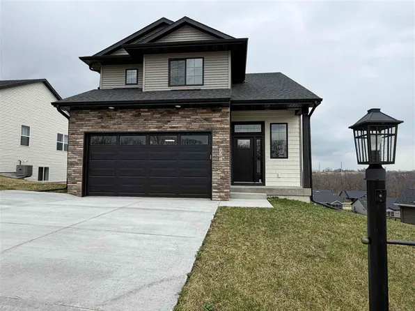 1306 E Gable Way, Tiffin, IA 52340