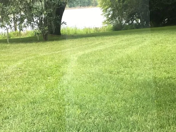 1002 Read Ave, Crescent City, FL 32112