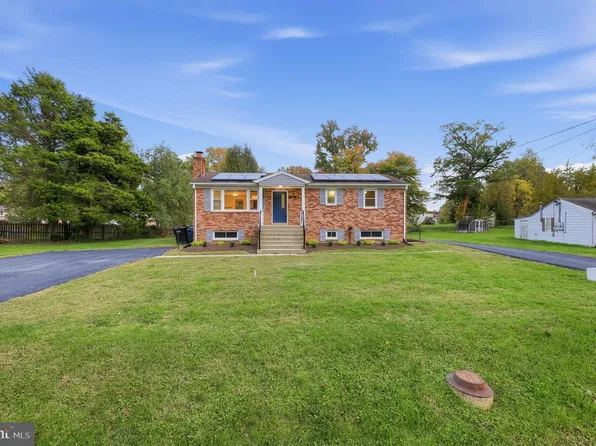 1006 Spruce St, Waldorf, MD 20601