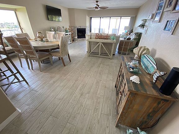 5th image of 363 Pinellas Bayway S APT 25