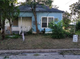 1211 N Avenue B, Beeville, TX 78102