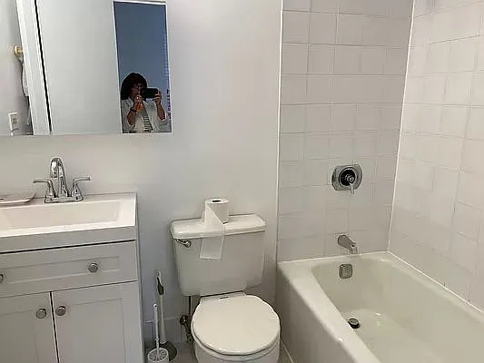 Rented by Manhattan Management Group | media 11
