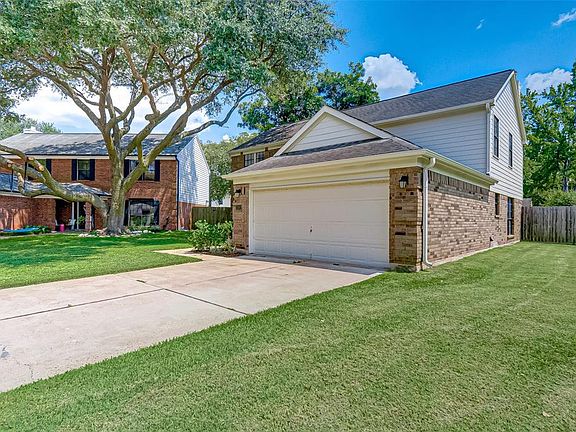 2nd image of 3302 Richmond Ferry Ct