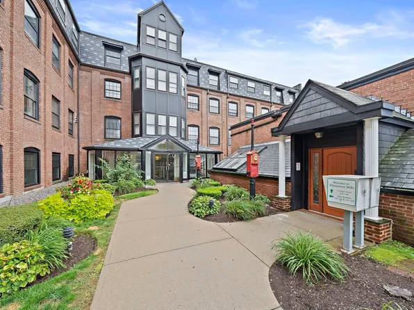 21 Linden St APT 417, Quincy, MA 02170