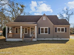 344 Hubert Blvd, Hubert, NC 28539