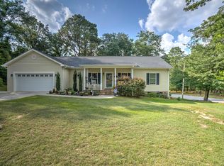 200 Entwistle St, Hamlet, NC 28345