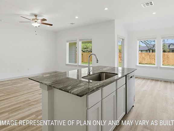 4th image of 440 China Grove Ln