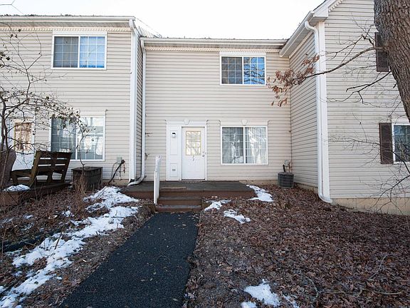 2nd image of 73 N Macgillis Dr