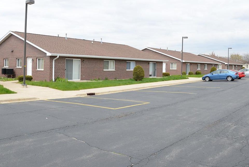 1110 Spiros Ct APT 2B, Dekalb, IL 60115 Zillow