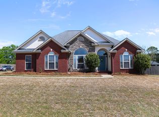 90 Anna Grace Ln, Wetumpka, AL 36092