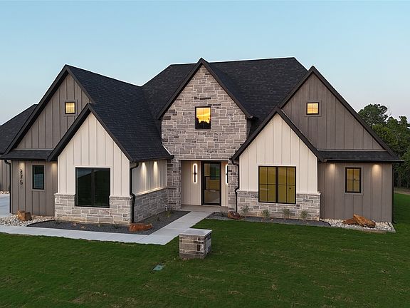 2nd image of 275 Latigo Way