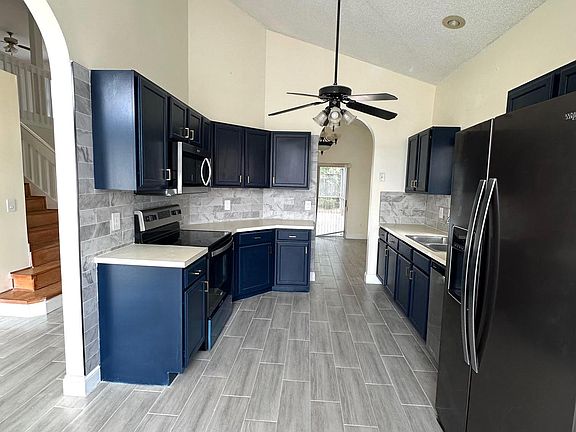 5th image of 622 Whittingham Pl
