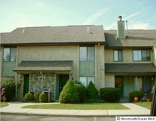 5th image of 141 Hampshire Dr