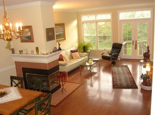 303 Rodney Ct, Princeton, NJ 08540