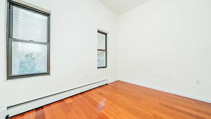 Rented by Nooklyn NYC LLC | media 27