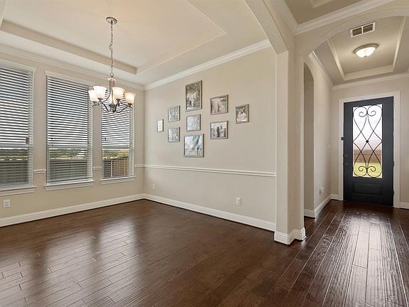 5th image of 1423 Via Toscana Ln