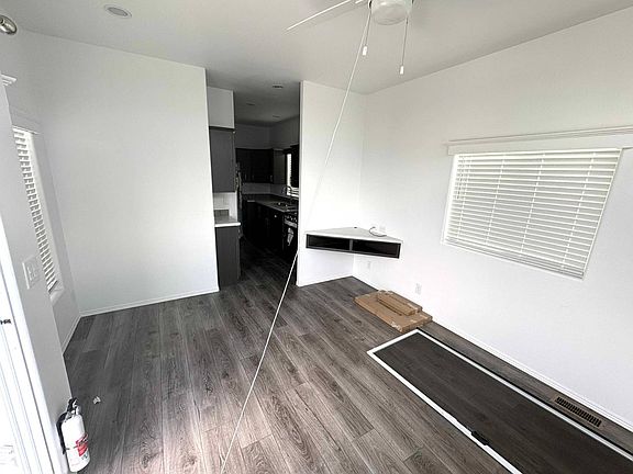 2nd image of 13502 N Frontage Rd #458