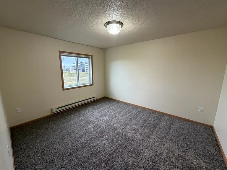 Urban Meadows Apartments — Photo 6