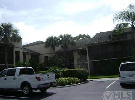 1st image of 9430 Meadowood Dr APT 202