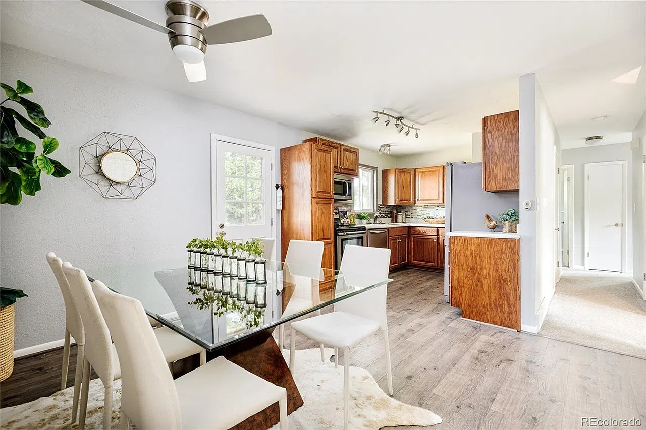 4 bed, 1440 sqft, $4,400 — Photo 3
