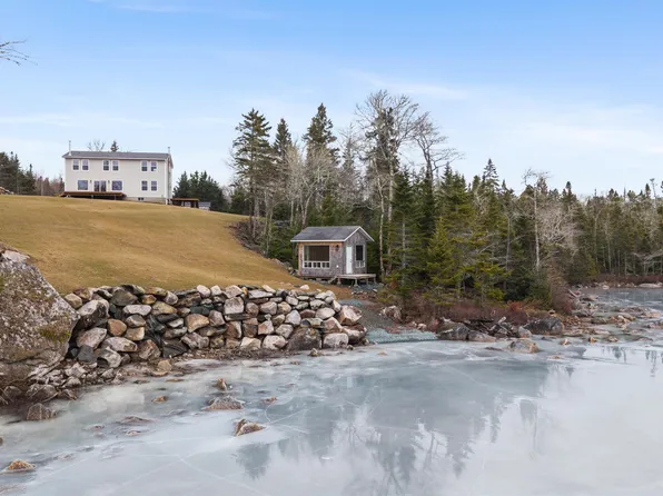 120 Old Road Hl, Sherbrooke, NS B0J 3C0