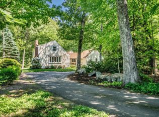440 Huckleberry Hill Rd, Avon, CT 06001