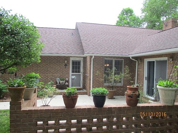 3rd image of 509 Deerfield Dr
