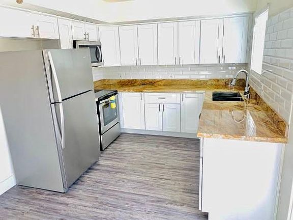 3rd image of 311 Linda Way #19