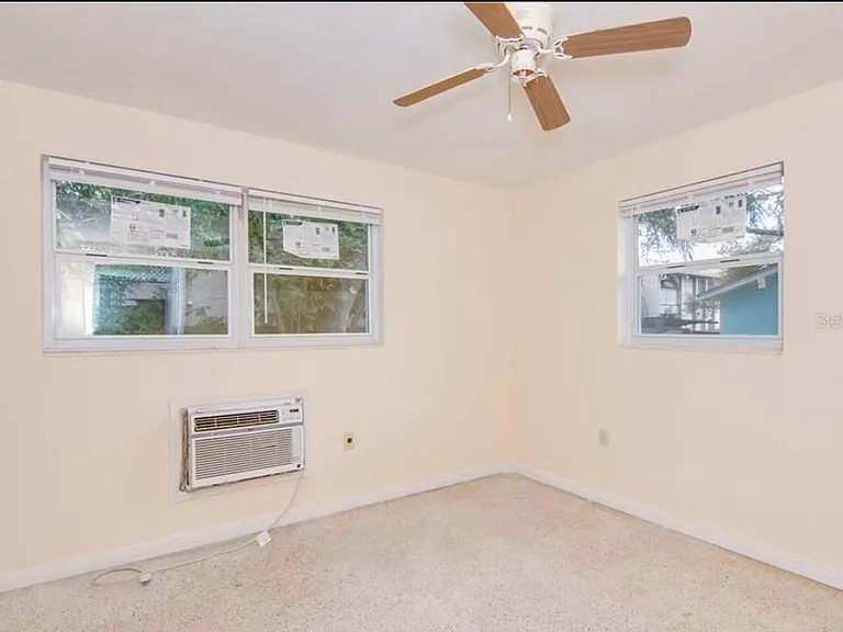 433 Dogwood Ct #433 & 435 — Photo 11