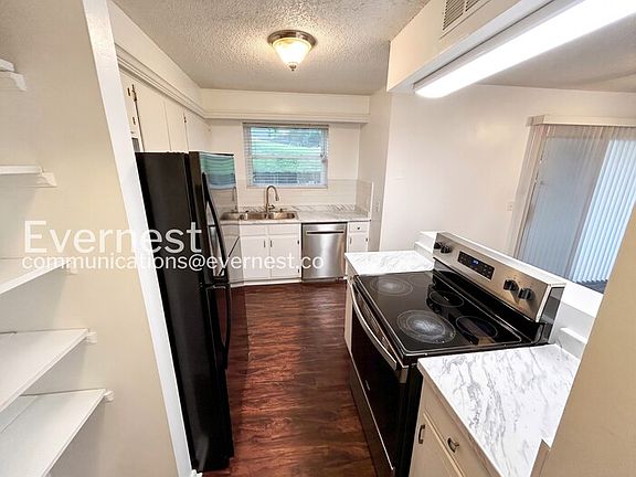 4th image of 5510 Country Dr APT 78