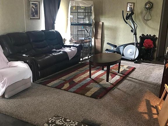 2nd image of 4026 NE 86th Ln