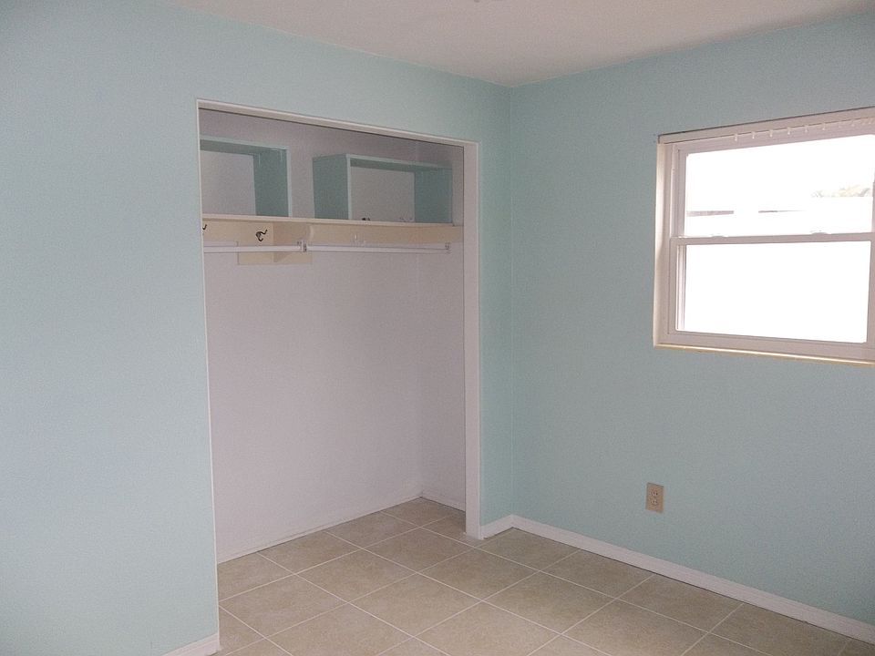 1st image of 34 Seacrest Dr